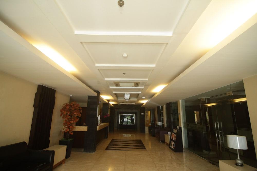 Rota International Hotel Yakarta Exterior foto