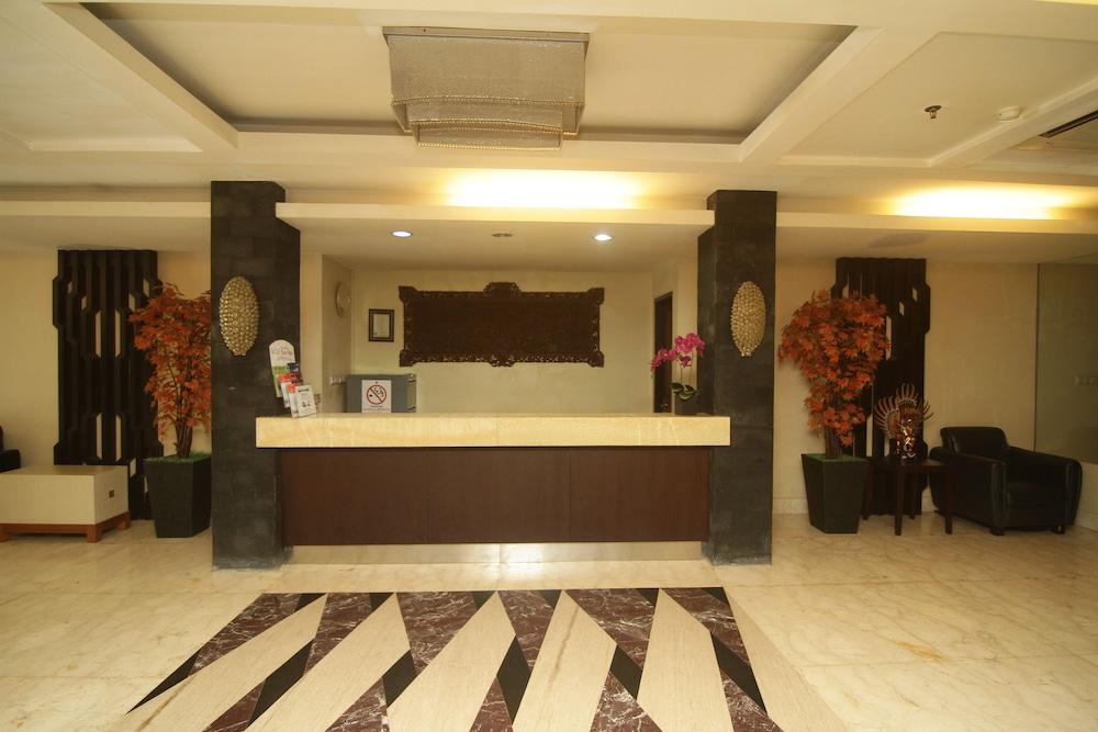 Rota International Hotel Yakarta Exterior foto